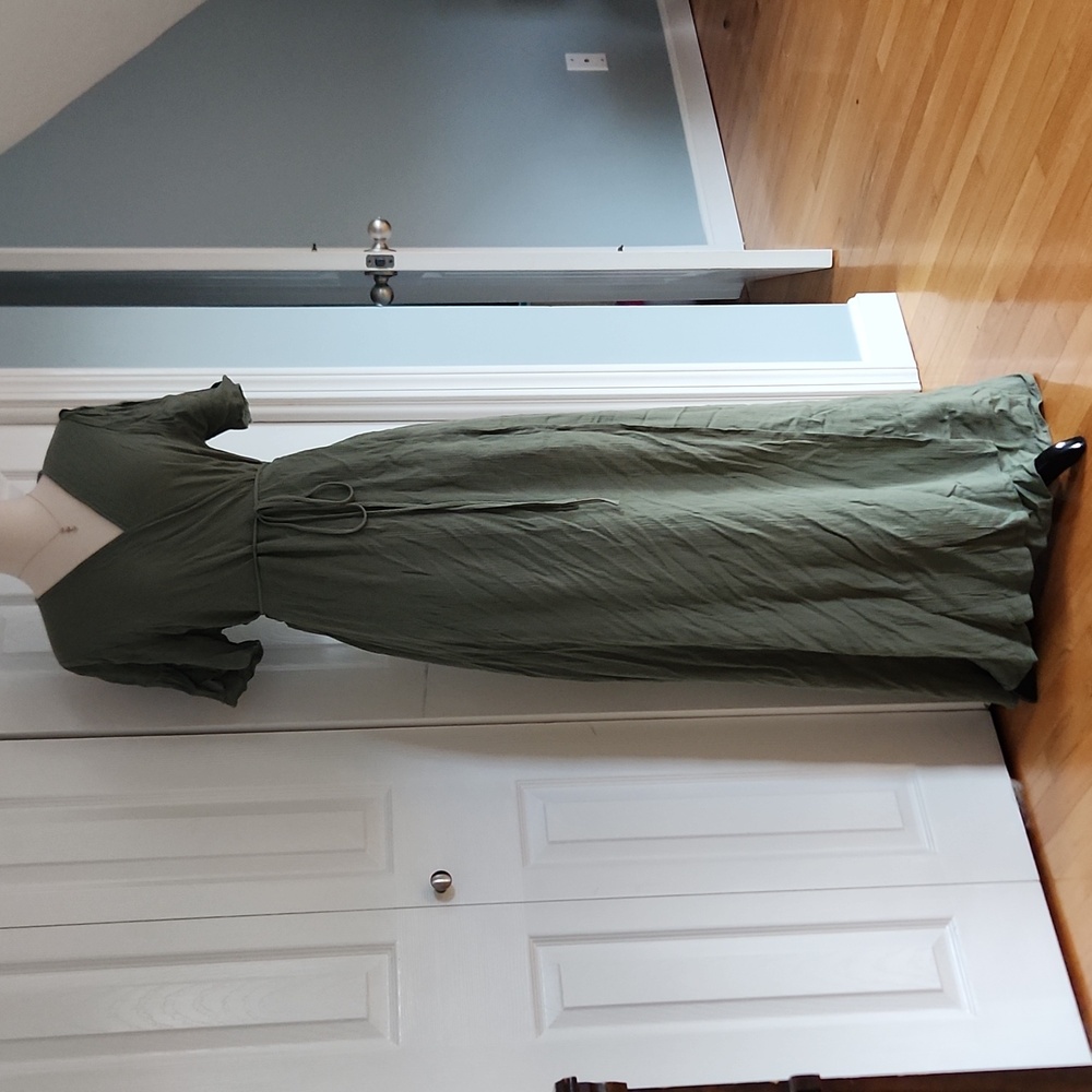 Lulu's // wrap maxi